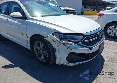 2023 Volkswagen Jetta 1.5T Se из США, поврежденный, VIN 3VW7M7BU6PM059103